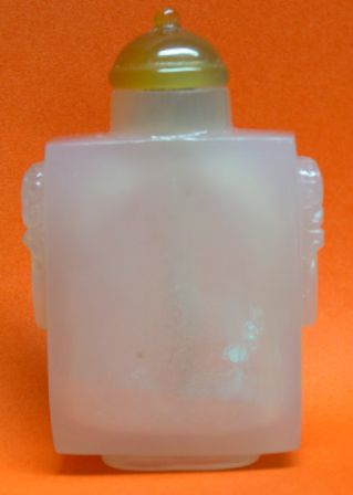 Tabati�re en agate transparent et pure